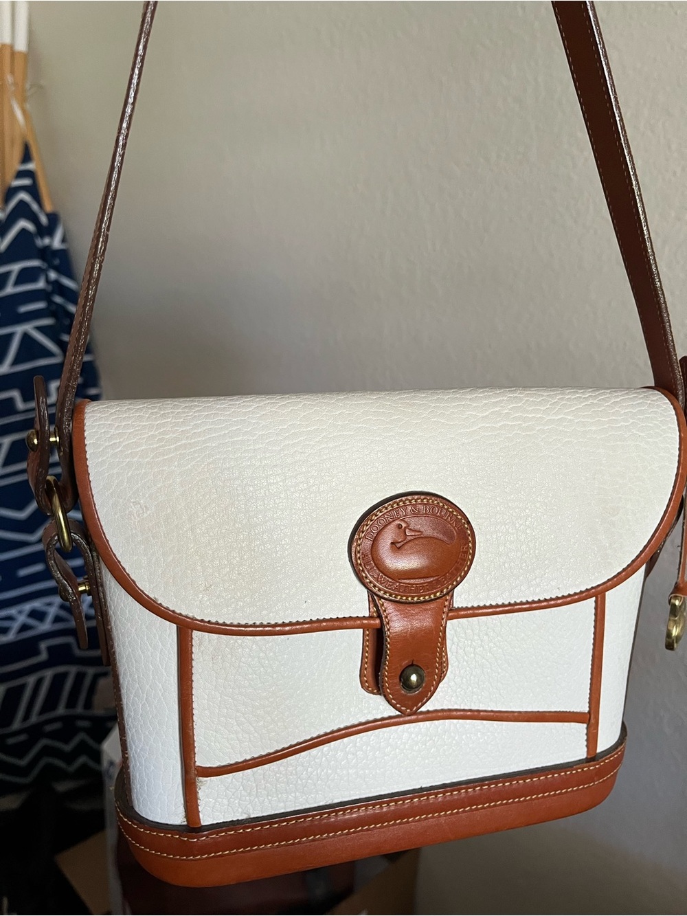 Dooney & Bourke White and Brown Leather Crossbody Shoulder Bag